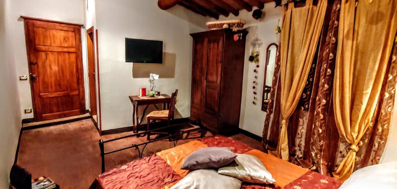 B&B Le Undici Lune Сан Джиминяно Екстериор снимка