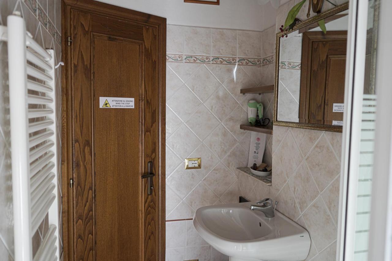 B&B Le Undici Lune Сан Джиминяно Екстериор снимка